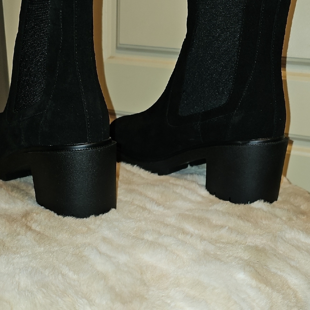 LISA VICKY-Women's Black Suede Ankle Boots Size 10. NIB! - Picture 8 of 12